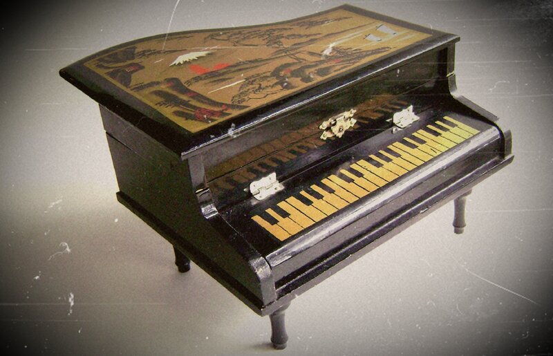 Miniature Piano — Black