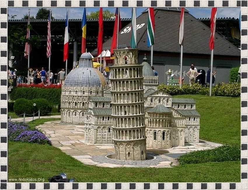 Miniature Pisa Tower and Cathedral