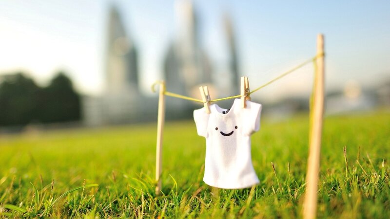 Miniature T-shirt on Clothesline — Green
