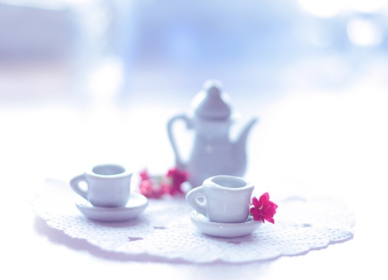 Miniature Tea Set — White