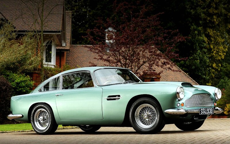 Mint Green Classic Car — Mint Green, Serene