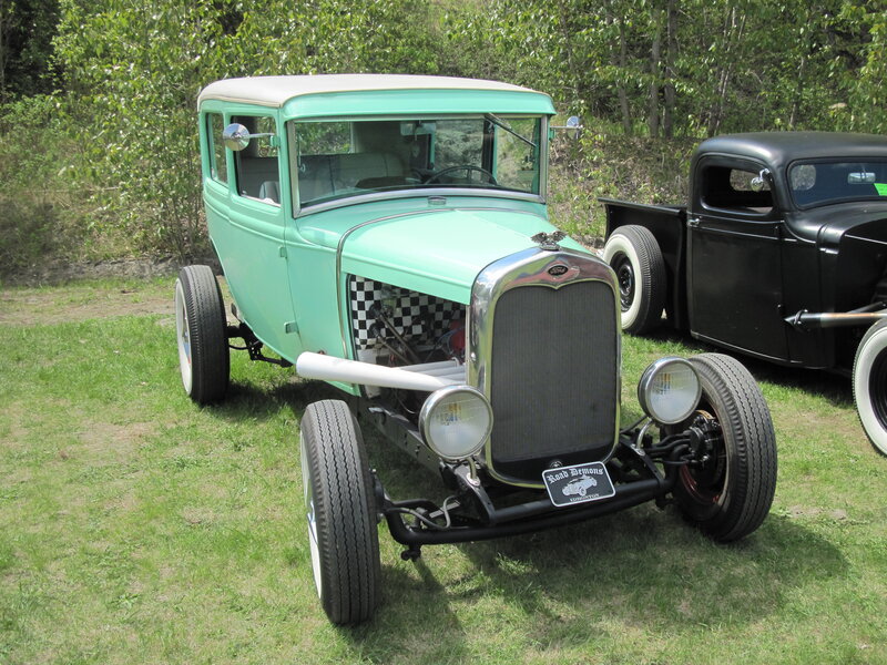 Mint-green Hot Rod Car — Mint Green