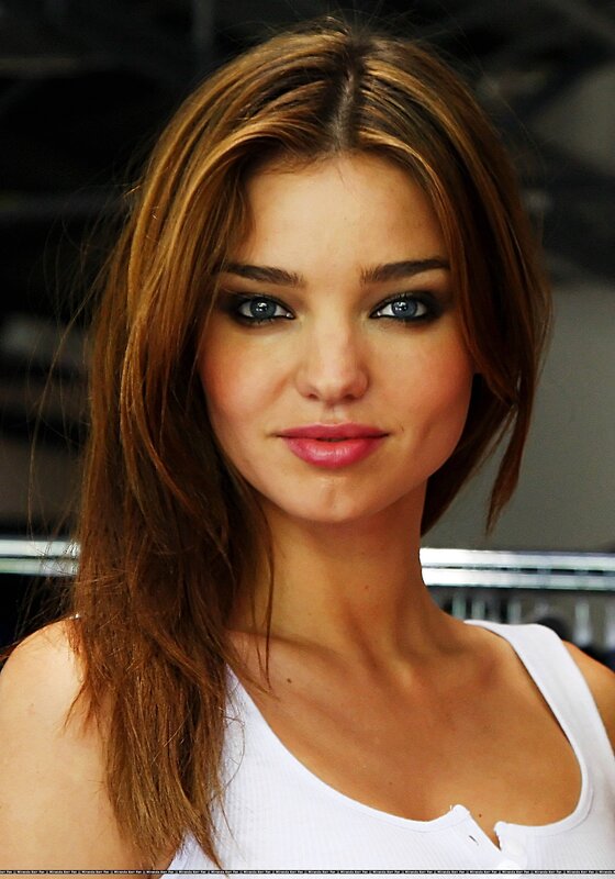 Miranda Kerr portrait