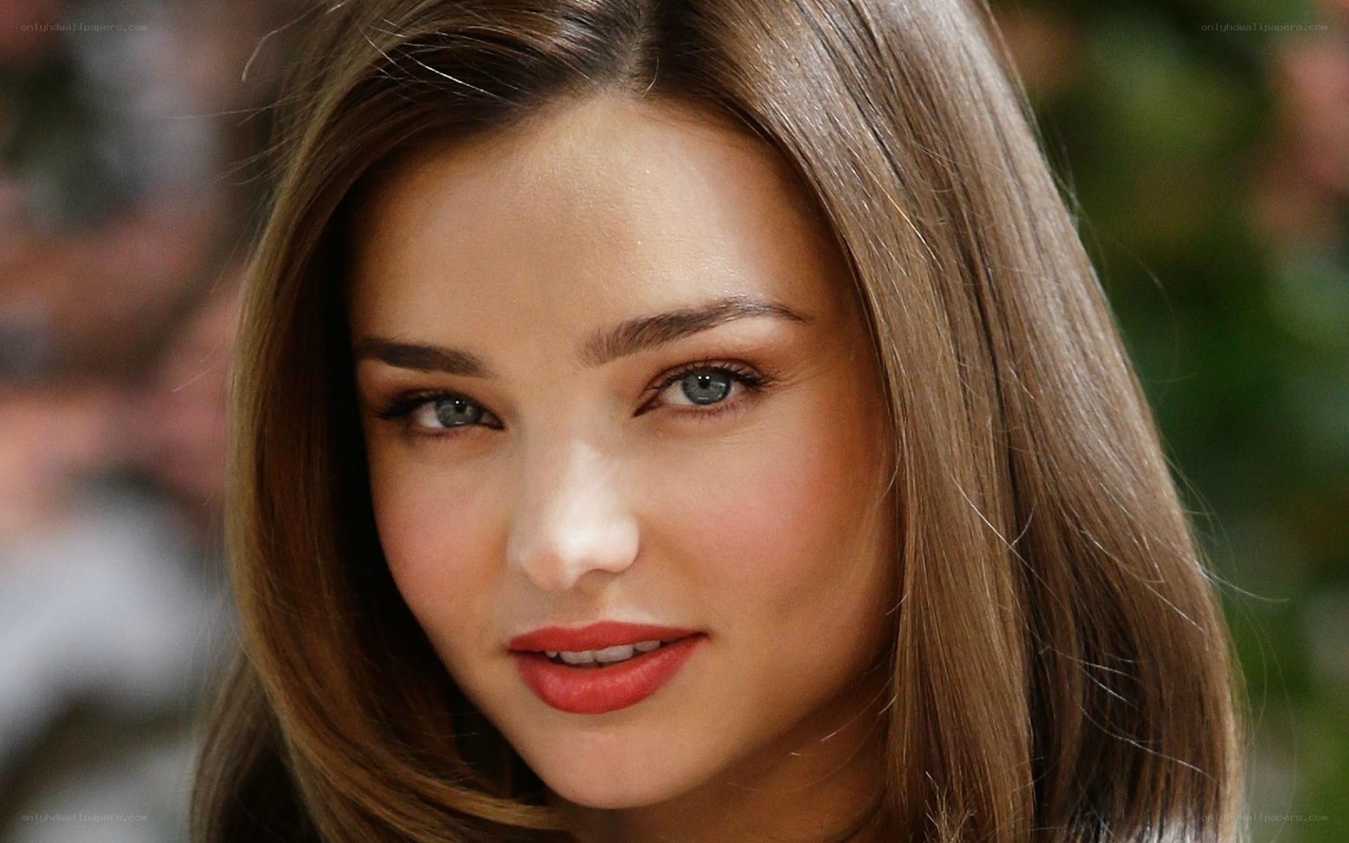 Miranda Kerr portrait