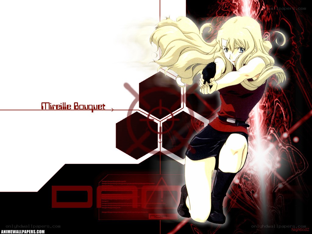 Mireille Bouquet action pose