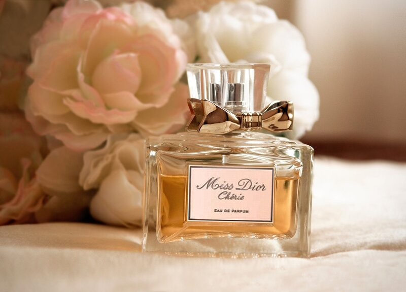 Miss Dior Cherie Perfume — Gold