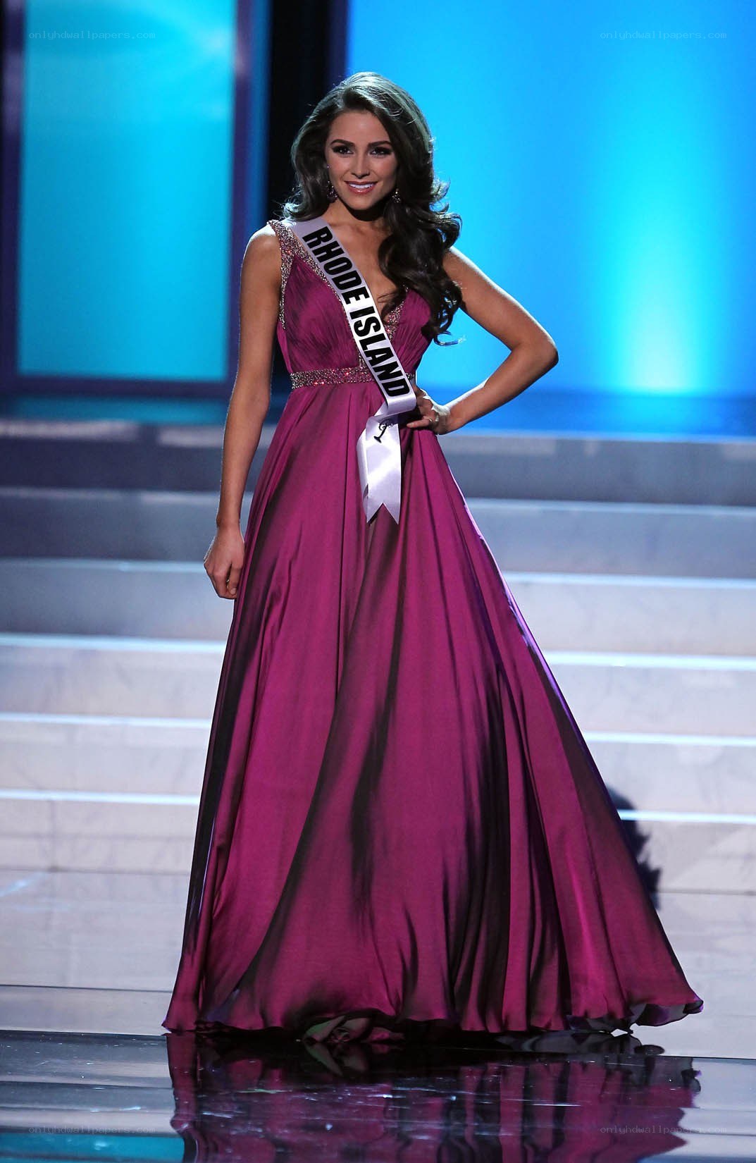 Miss Rhode Island on stage