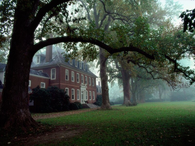 Misty morning at a brick mansion