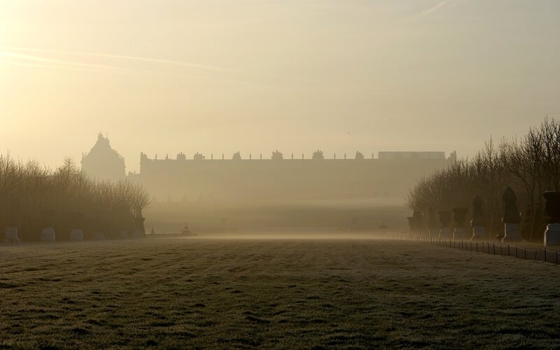 Misty morning at a palace