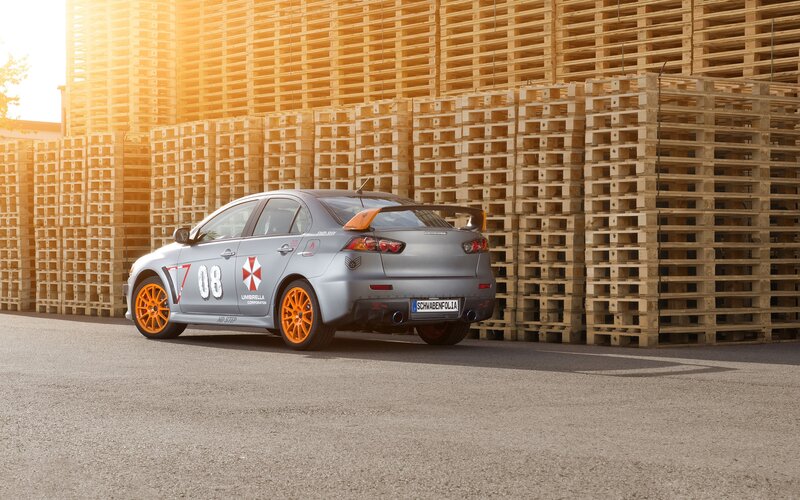 Mitsubishi Lancer Evolution with Umbrella Corp livery