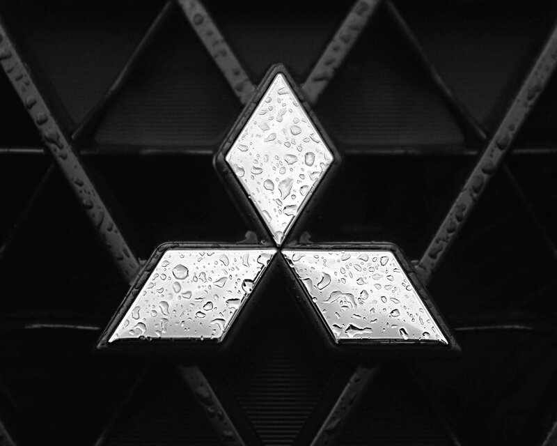 Mitsubishi logo with water droplets