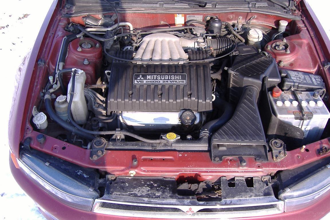 Mitsubishi V6 engine bay