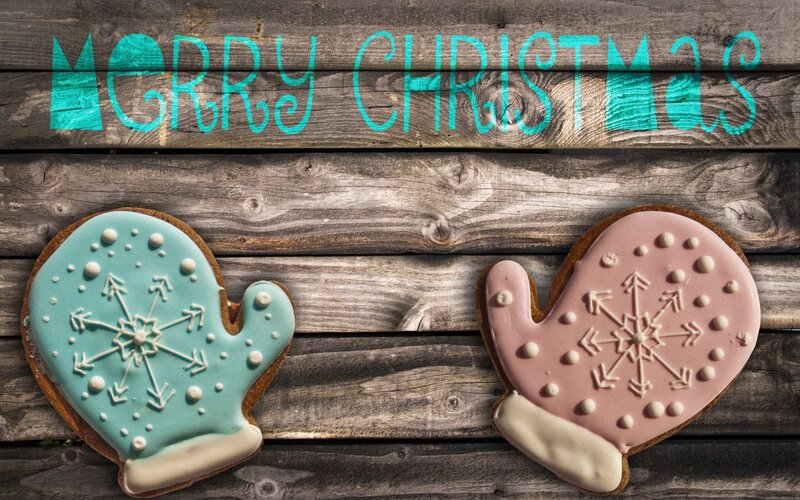 Mitten-shaped Cookies — Brown