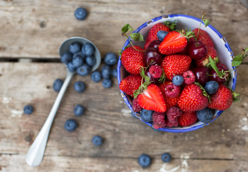 Mixed Berries in Bowl — Red, Natural, Morning