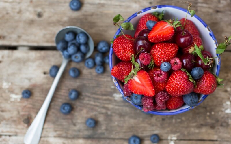 Mixed Berries in Bowl — Red, Natural