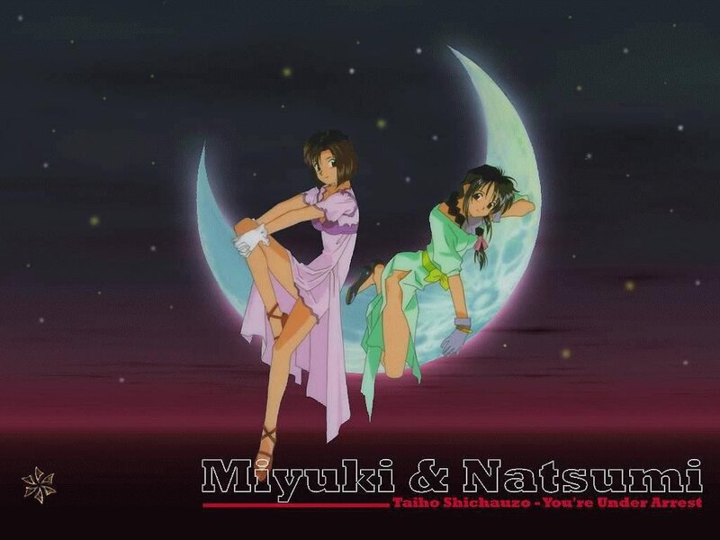 Miyuki and Natsumi under the moon