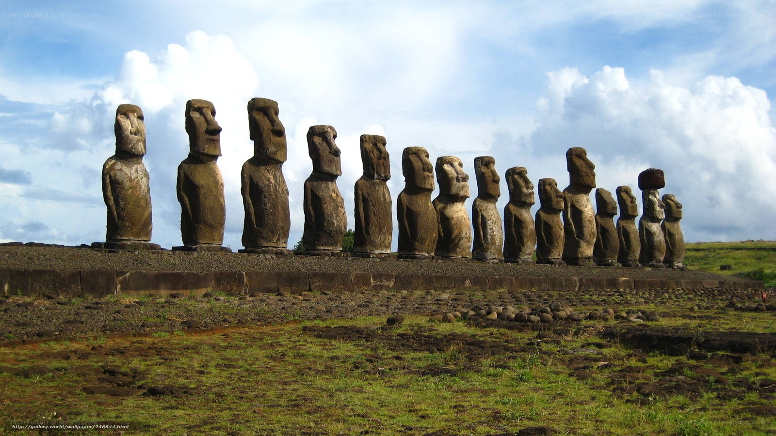 Moai statues at Ahu Tongariki