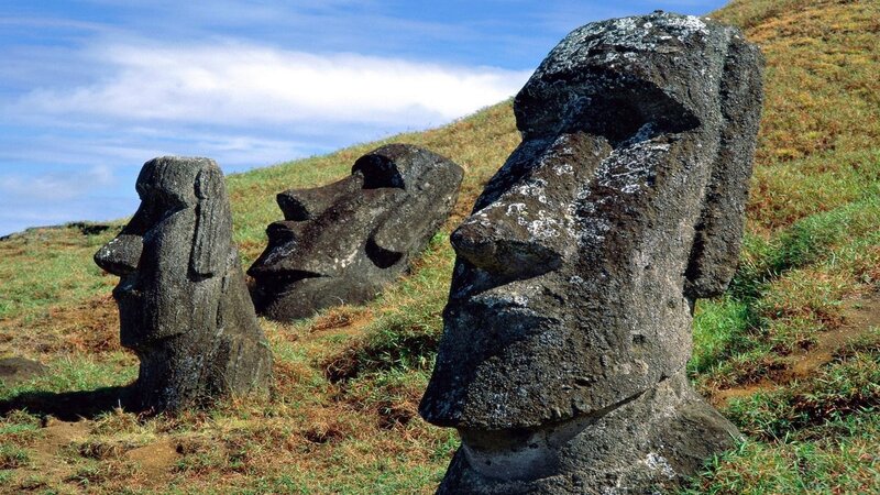 Moai Statues on Grassy Hill — Green