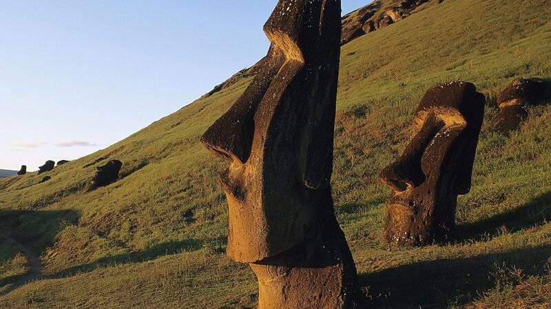 Moai Statues on Hillside — Green, Serene