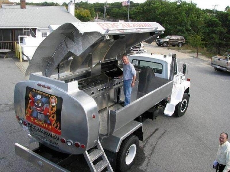 Mobile Grill Truck