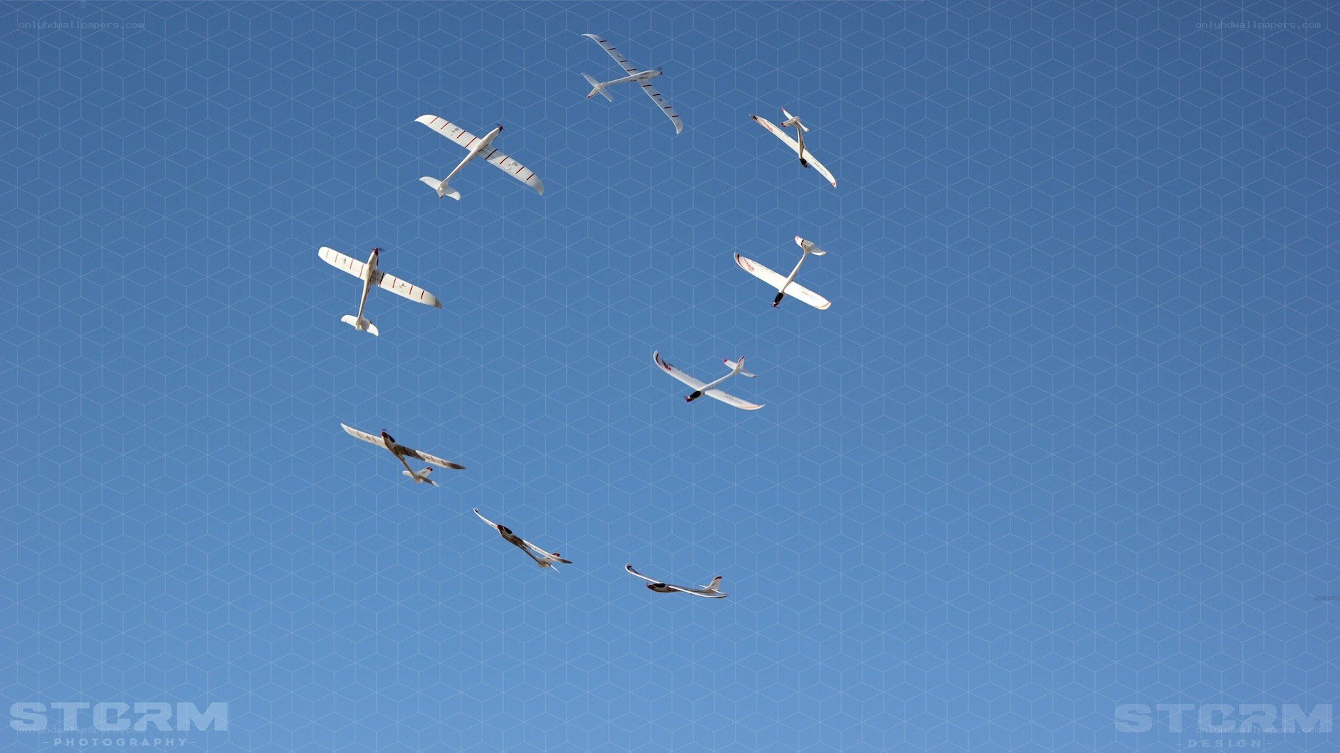 model gliders in formation