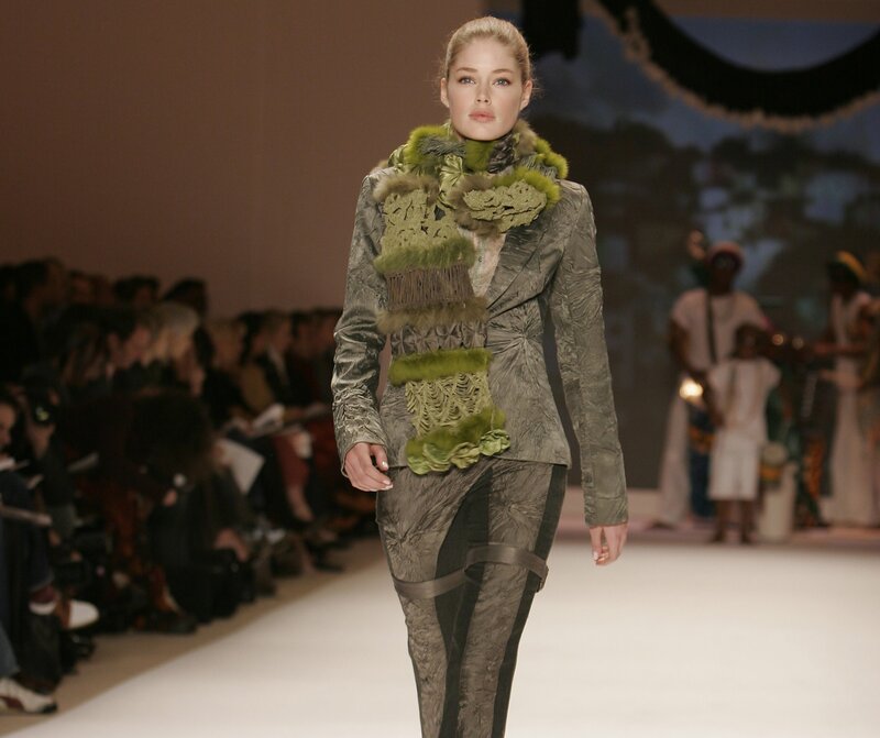 Model on Runway — Green