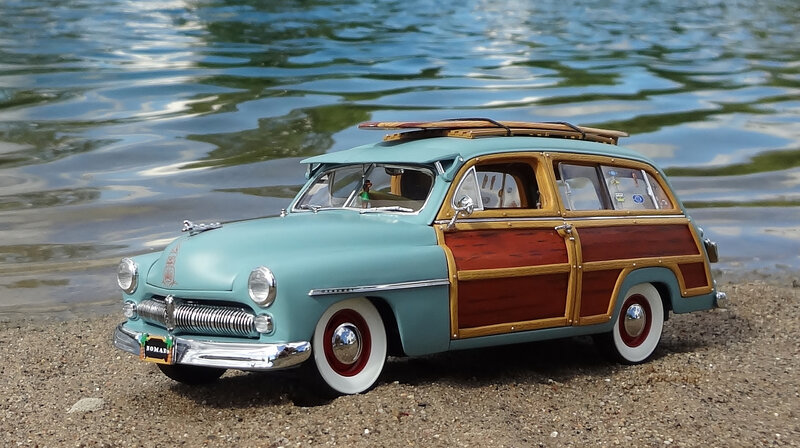 Model Station Wagon