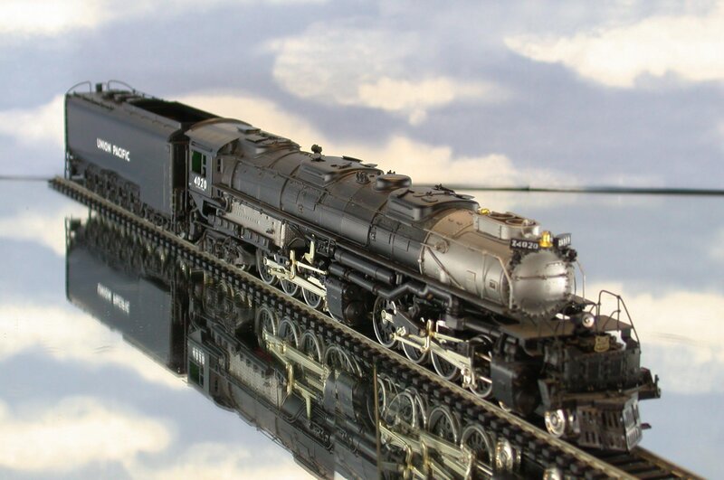 Model Steam Locomotive — Black