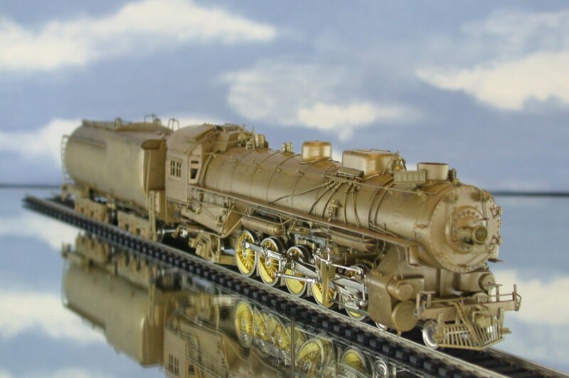 Model Steam Locomotive — Gold