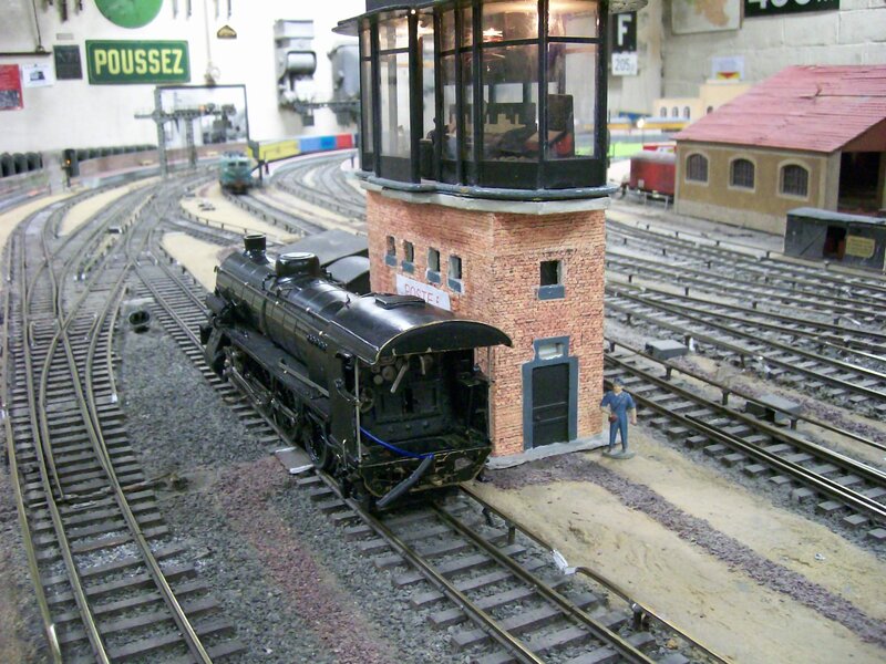 Model Steam Train — Black