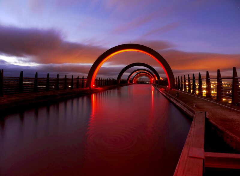 Modern Arch Bridge — Red