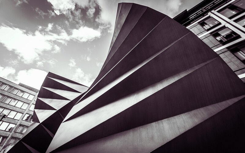 Modern architectural sculpture