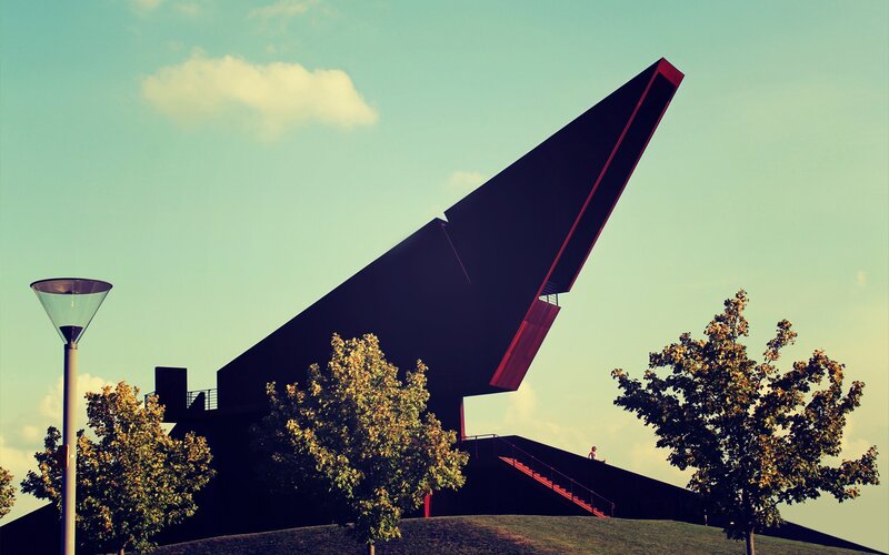 Modern Building Structure — Green