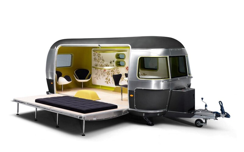 Modern Camper Trailer — Silver