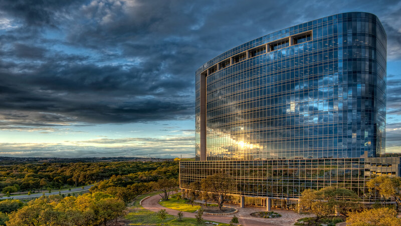 Modern Glass Skyscraper — Blue, Dramatic
