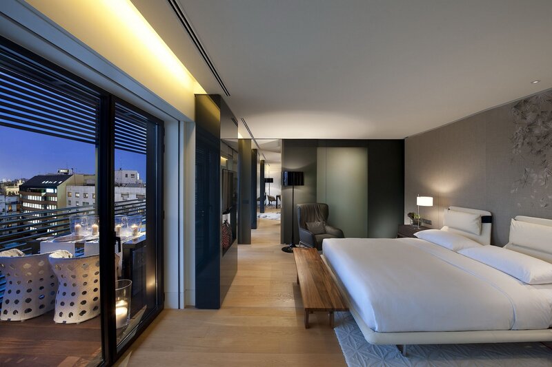 Modern Hotel Bedroom