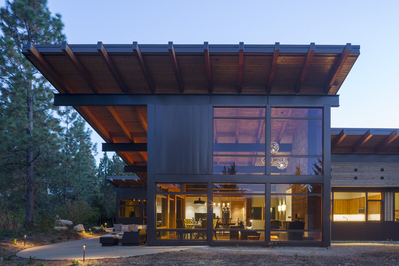 Modern House at Dusk — Black, Serene