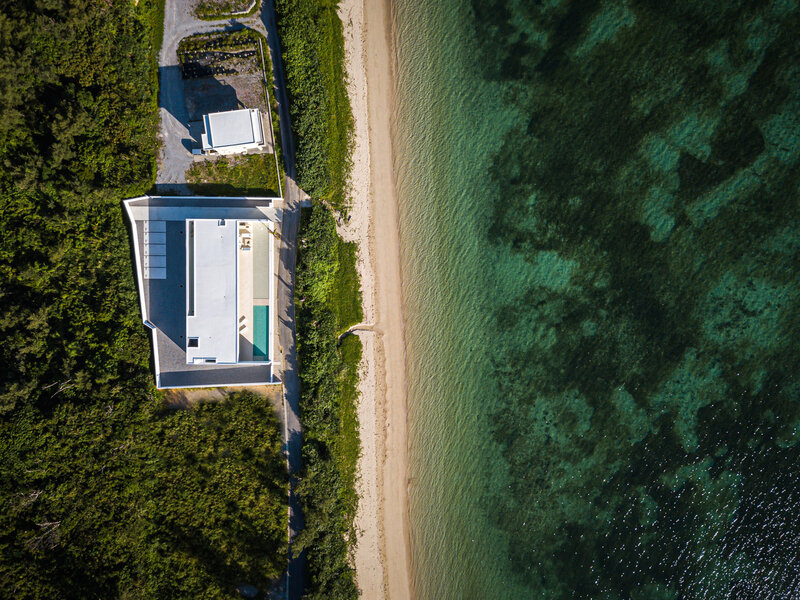 Modern House on Beach — Green