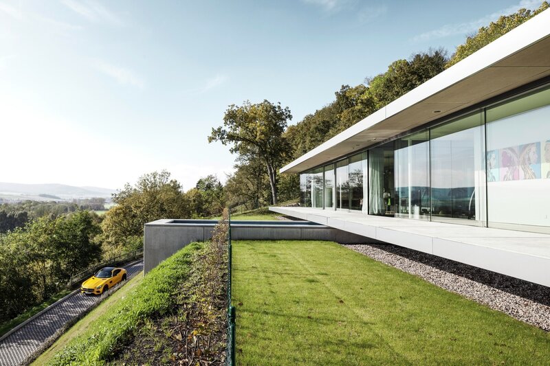 Modern House on Hillside — Green