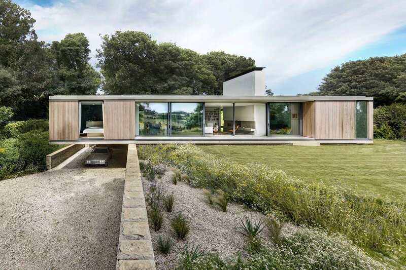 Modern House with Car — Green