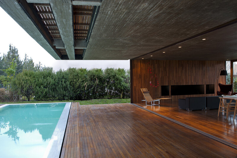 Modern House with Pool — Brown