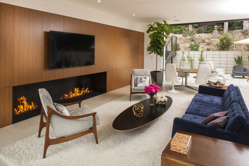 Modern Living Room — Blue
