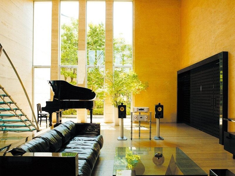 Modern living room with grand piano