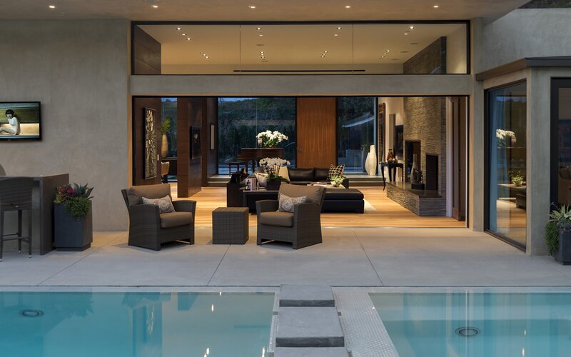 Modern Poolside Patio — Gray