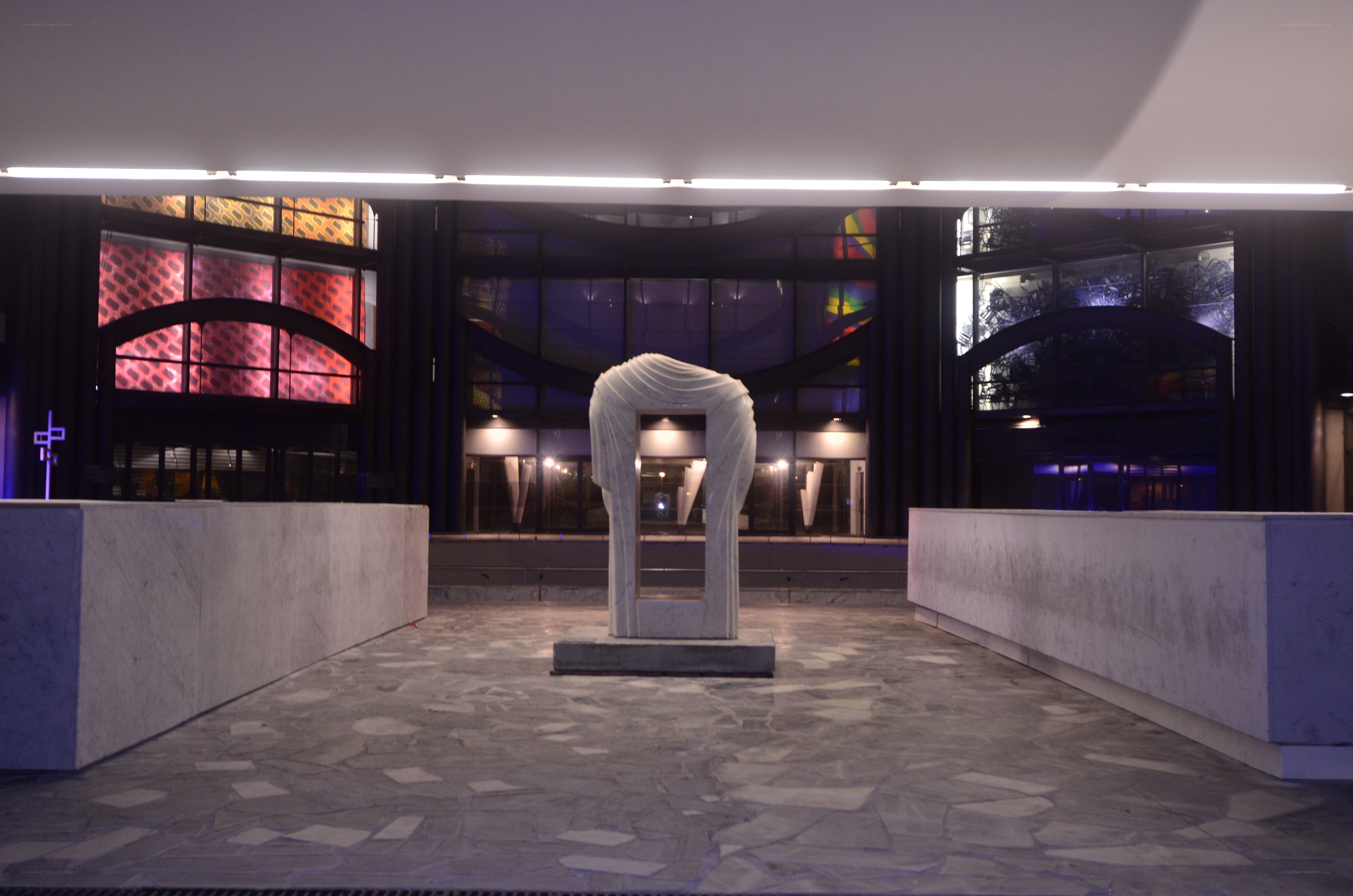Modern sculpture in a gallery