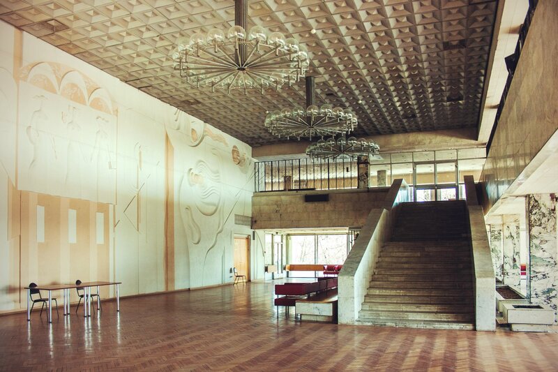 Modernist hall with grand staircase