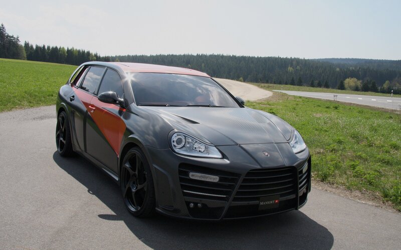Modified Porsche Cayenne