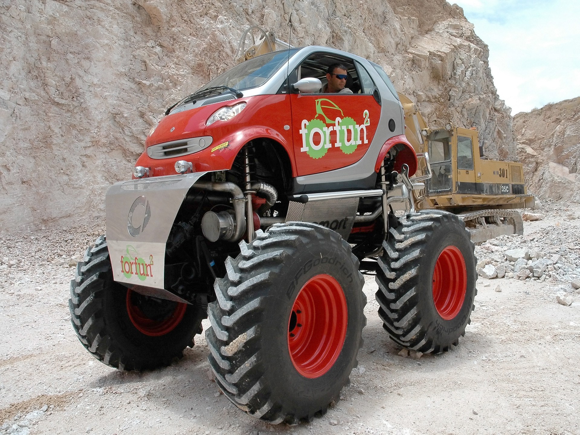 modified smart car monster truck