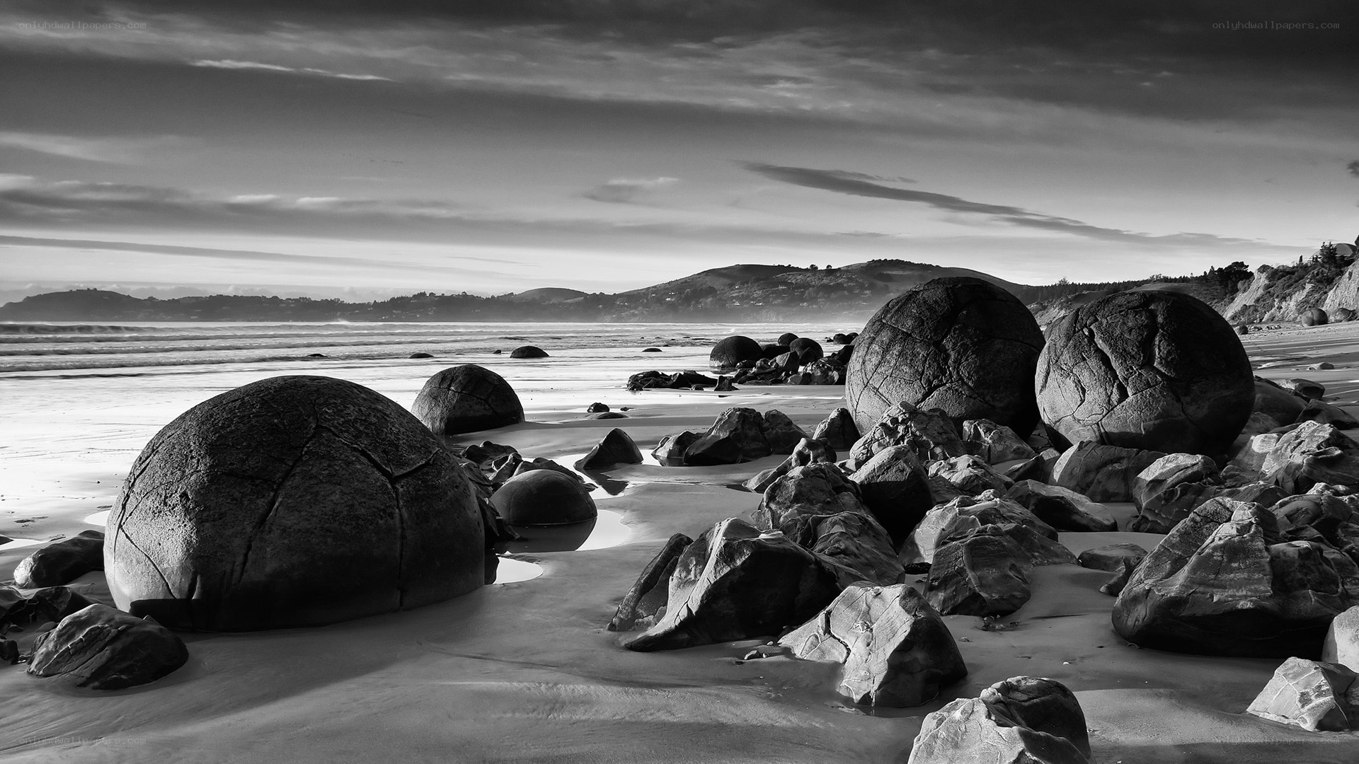 Moeraki Boulders at sunset