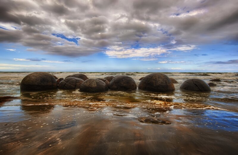 Moeraki Boulders — Blue, Dramatic